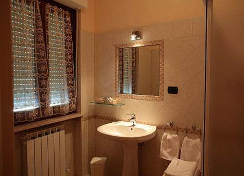 Albergo Le 2 Rose San Severino Marche Buitenkant foto